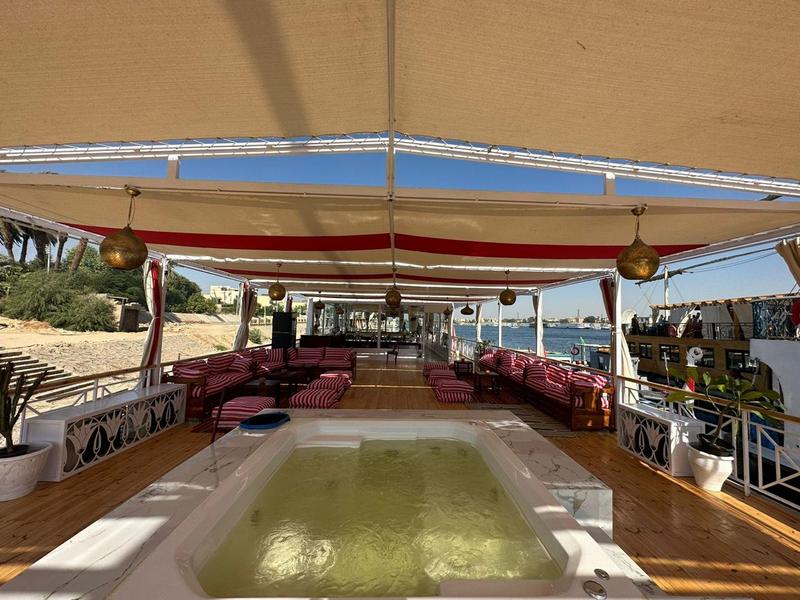 Yalla Bina Dahabiya Nile Cruise cabin - Luxury Nile cruise from Luxor to Aswan